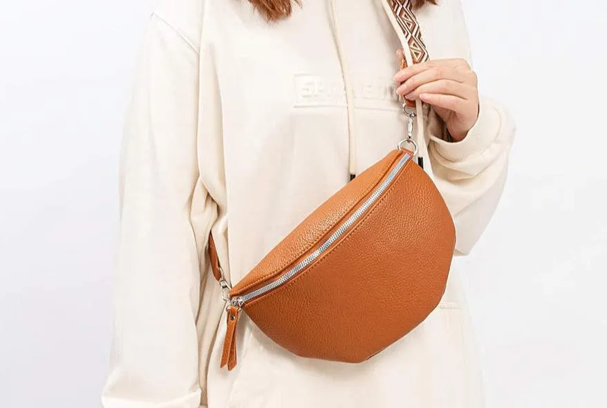 Hana's Everyday Crossbody