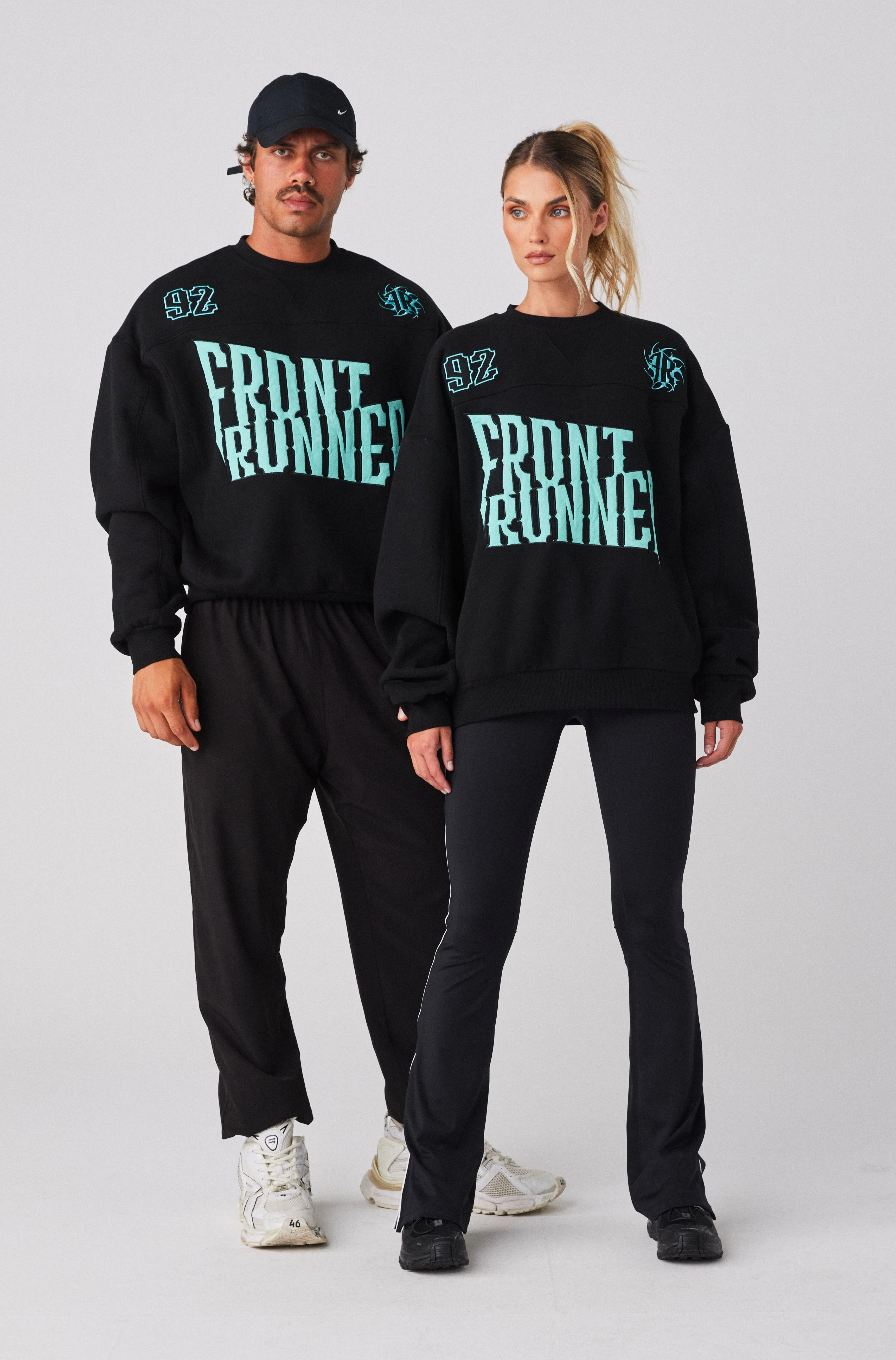 Pyro Crewneck - Black Tiffany
