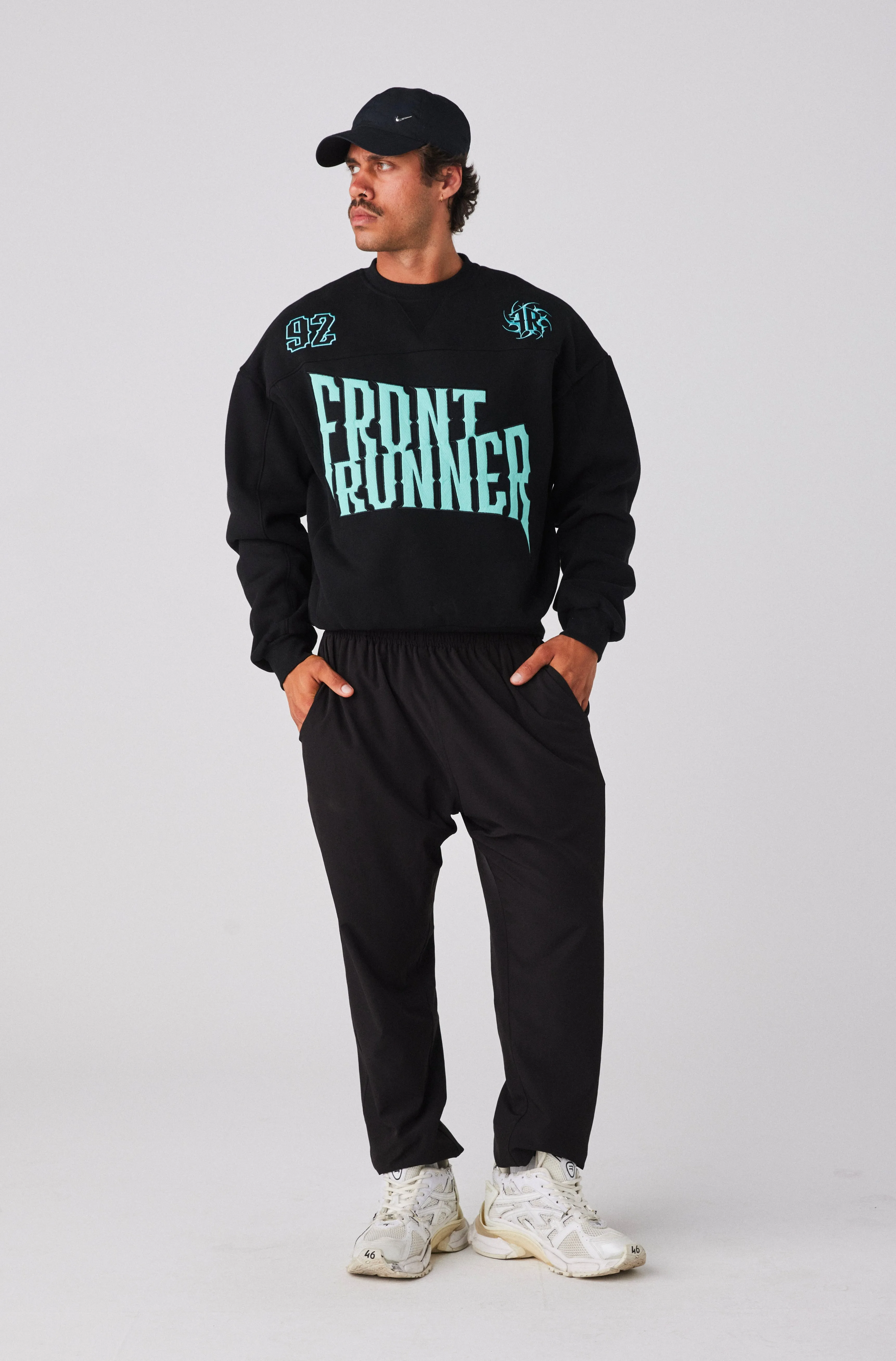 Pyro Crewneck - Black Tiffany