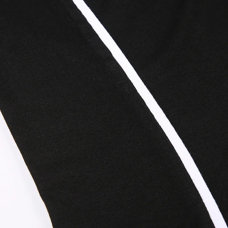 Sporty Zip-Up Long Sleeve Crop Top